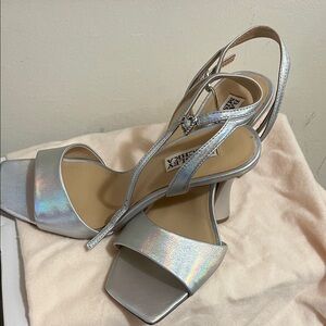 Badgley Mischka Iridescent Silver Slingback Block Heels